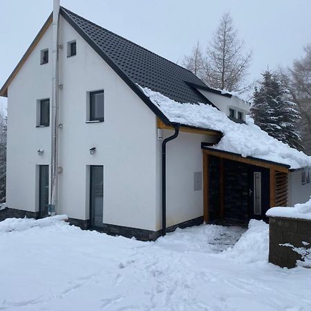 Chalupa Haj 109 Loučná pod Klínovcem Exteriör bild