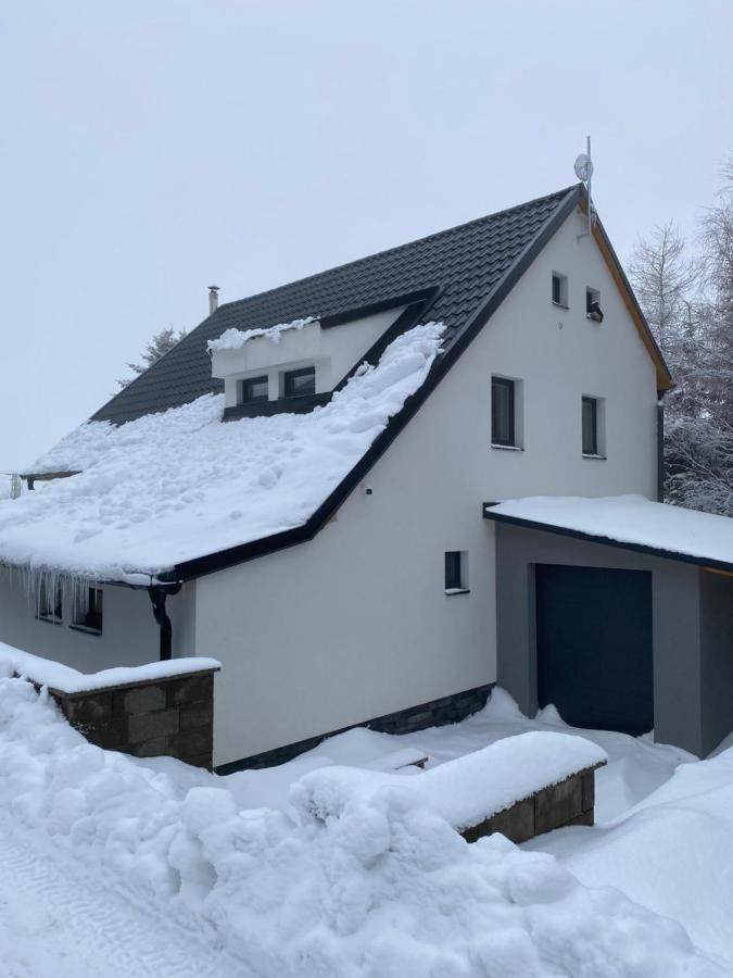 Chalupa Haj 109 Loučná pod Klínovcem Exteriör bild